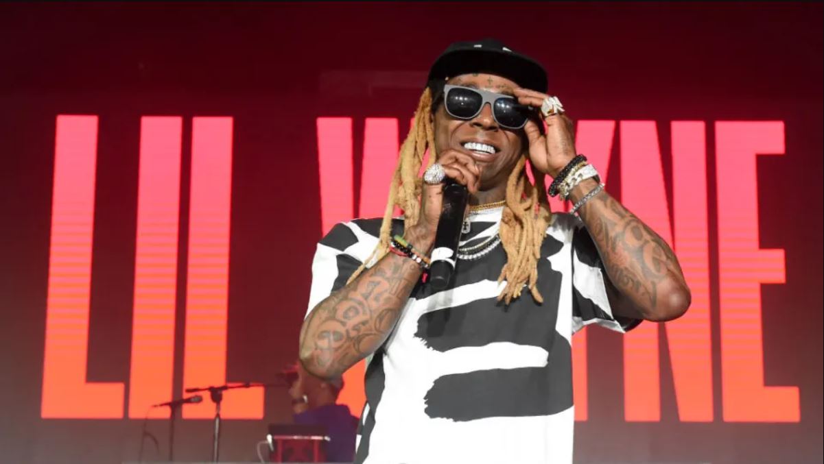 MIAMI, FL – DECEMBER 09: Lil Wayne performs onstage during BACARDI, Swizz Beatz and The Dean Collection bring NO COMMISSION back to Miami to celebrate “Island Might” at Soho Studios on December 9, 2017 in Miami, Florida. (Photo by Nicholas Hunt/Getty Images for BACARDI)